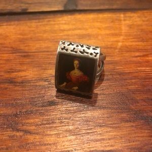 Artisan ring